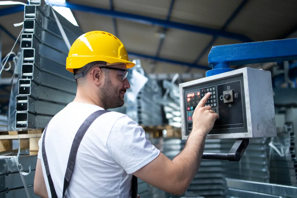elevator manufacturer in Abu Dhabi